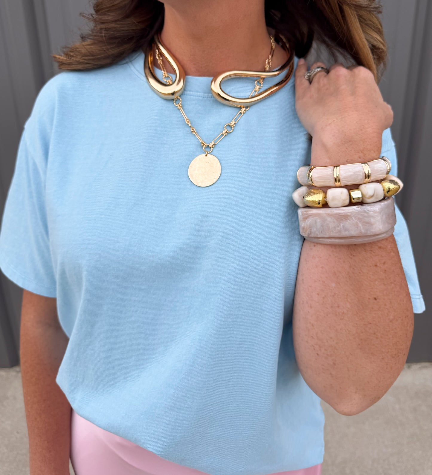 The Sculpted Gold Collar