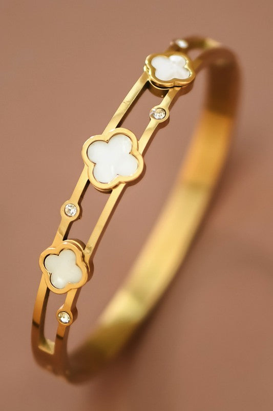 Lucky Luxe Clover Bangle