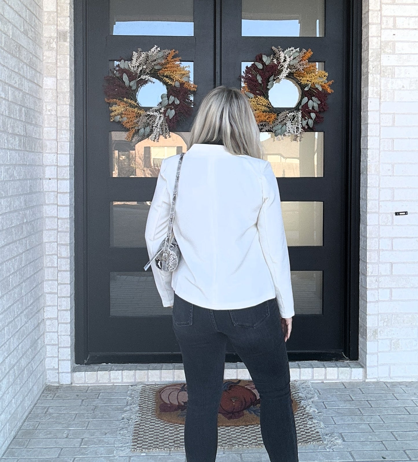 The Modern Muse Blazer - Ivory