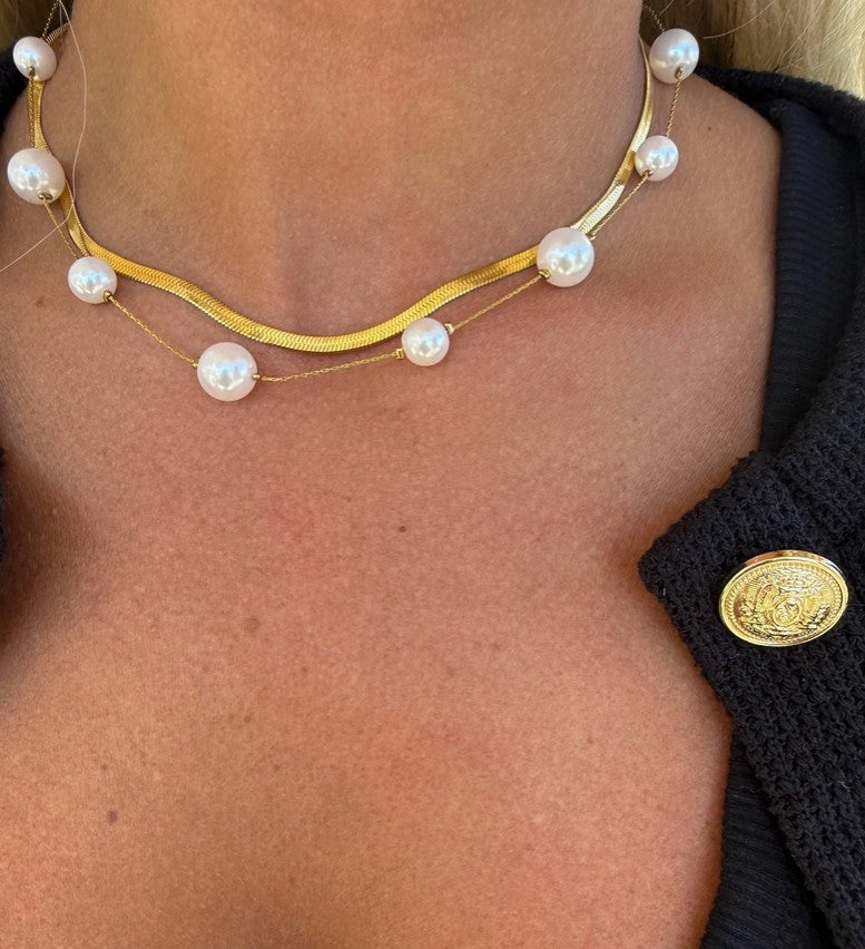 Avery Necklace