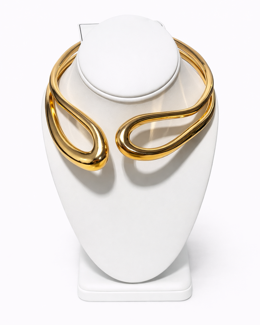The Sculpted Gold Collar