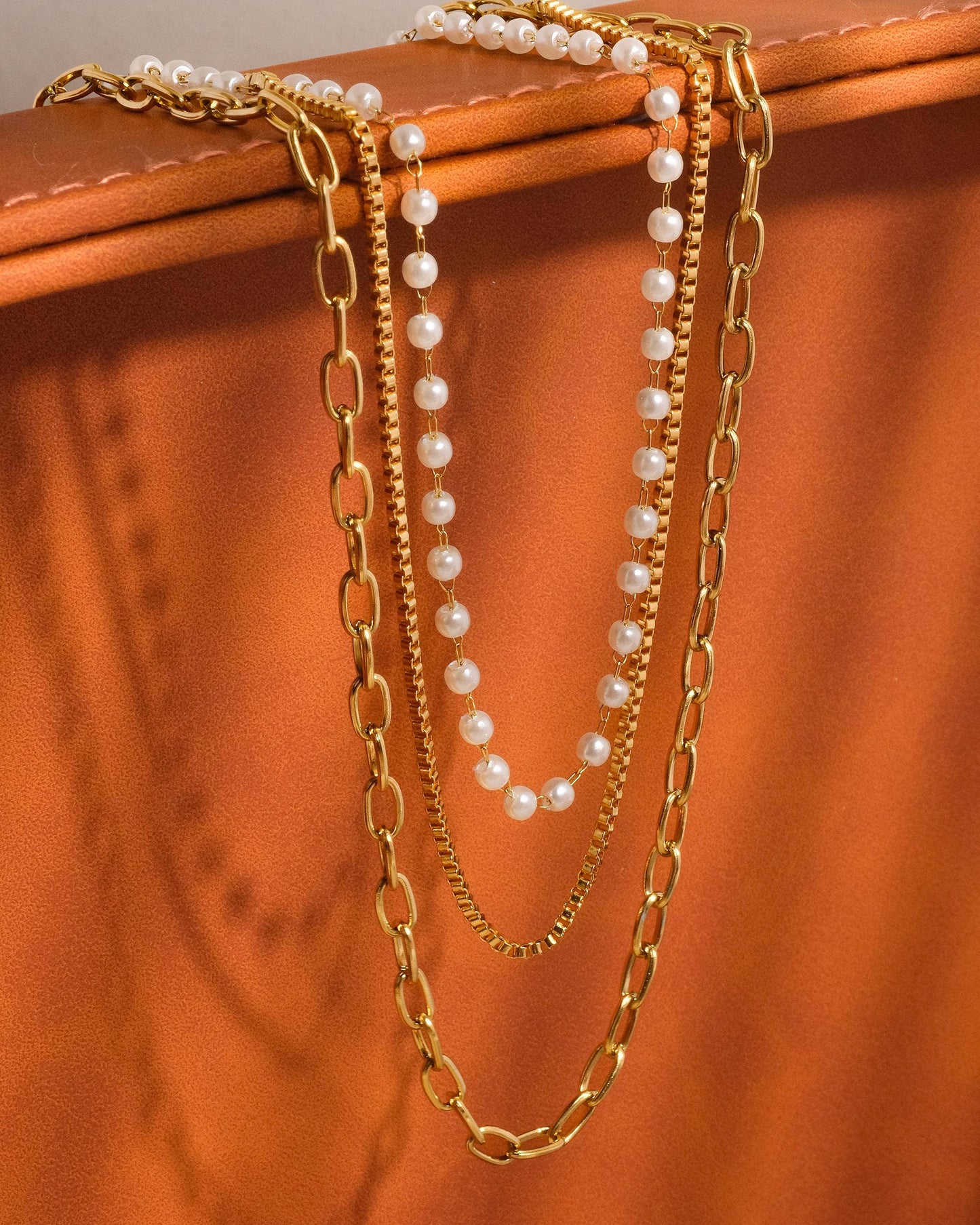 Cadeaux 18K Gold Non-Tarnish Stacked Pearl Chain Necklace