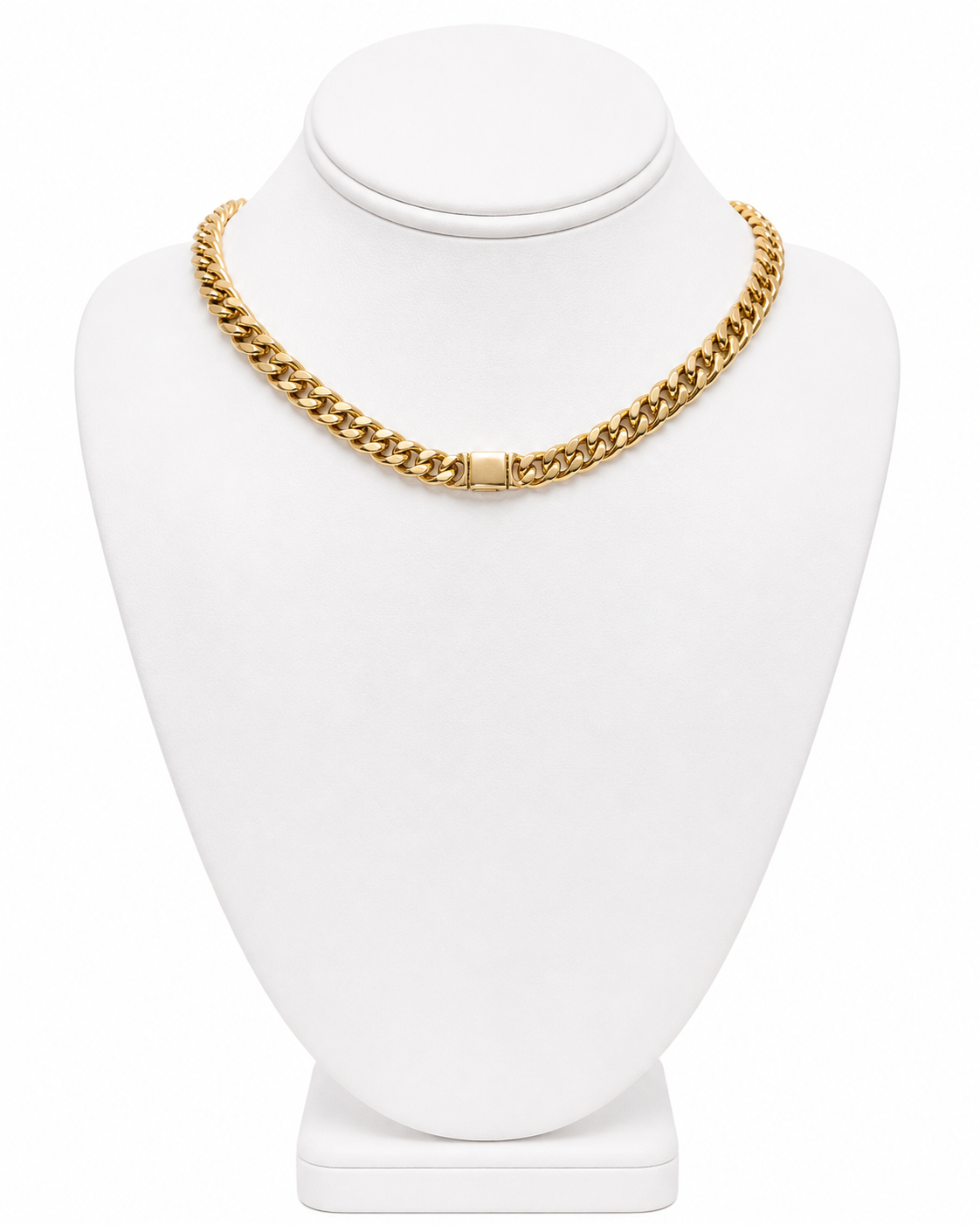 Gold Pendant Necklace
