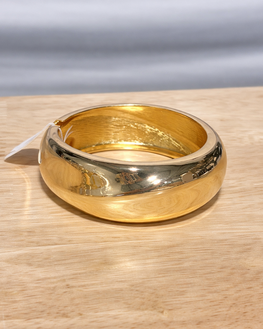 The Sculpted Gold Cuff