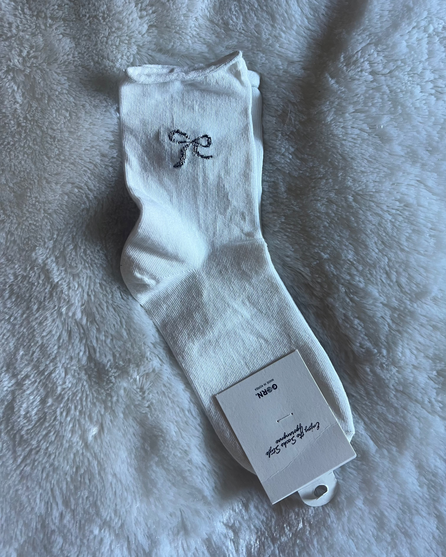 Bow & Cozy Crew Socks - white