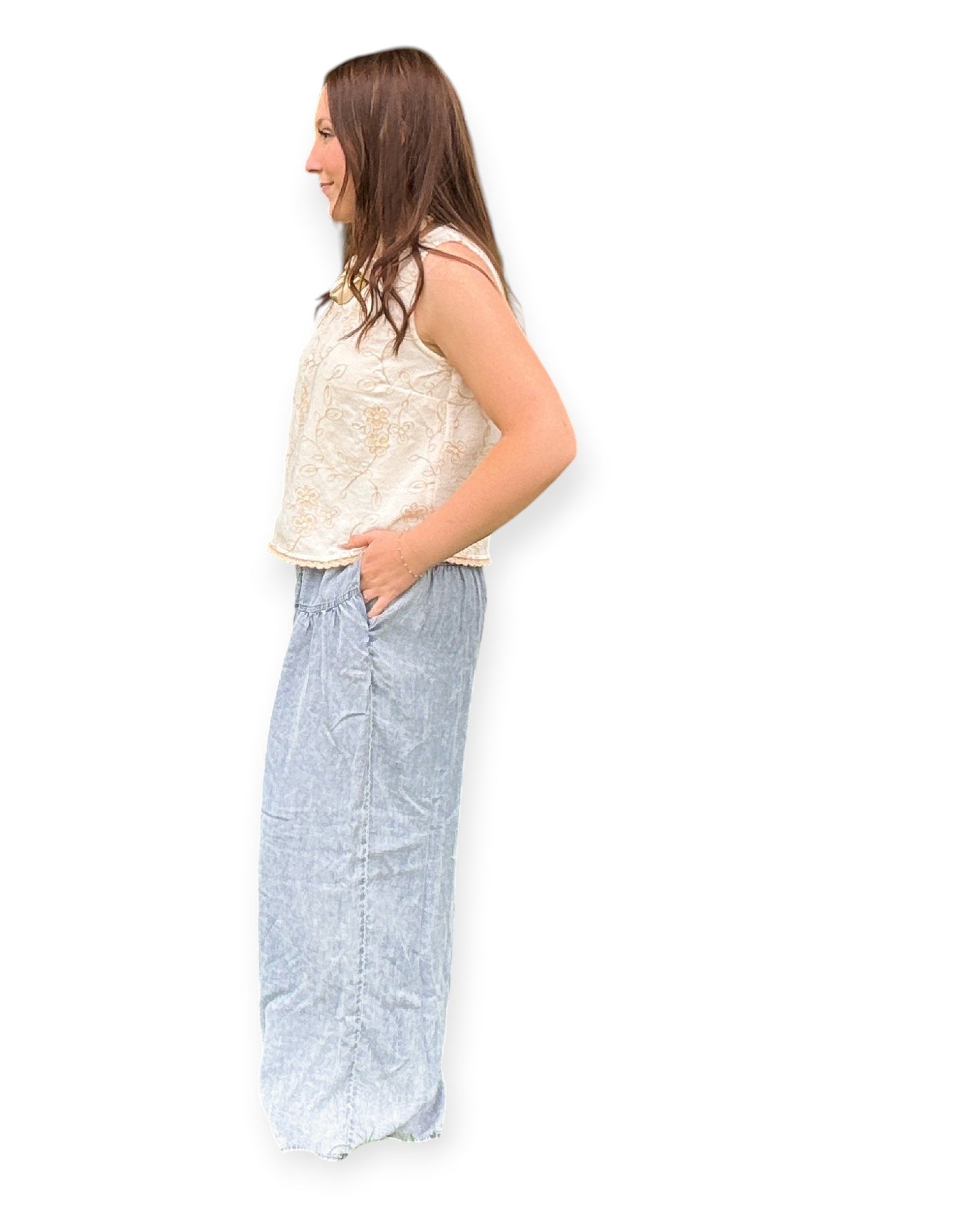 Embroidered Floral Lace Trim Tank