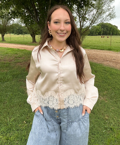 Lace Trim Hem Long Sleeve Top