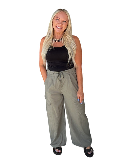 Wide Leg Utility Cargo Pants