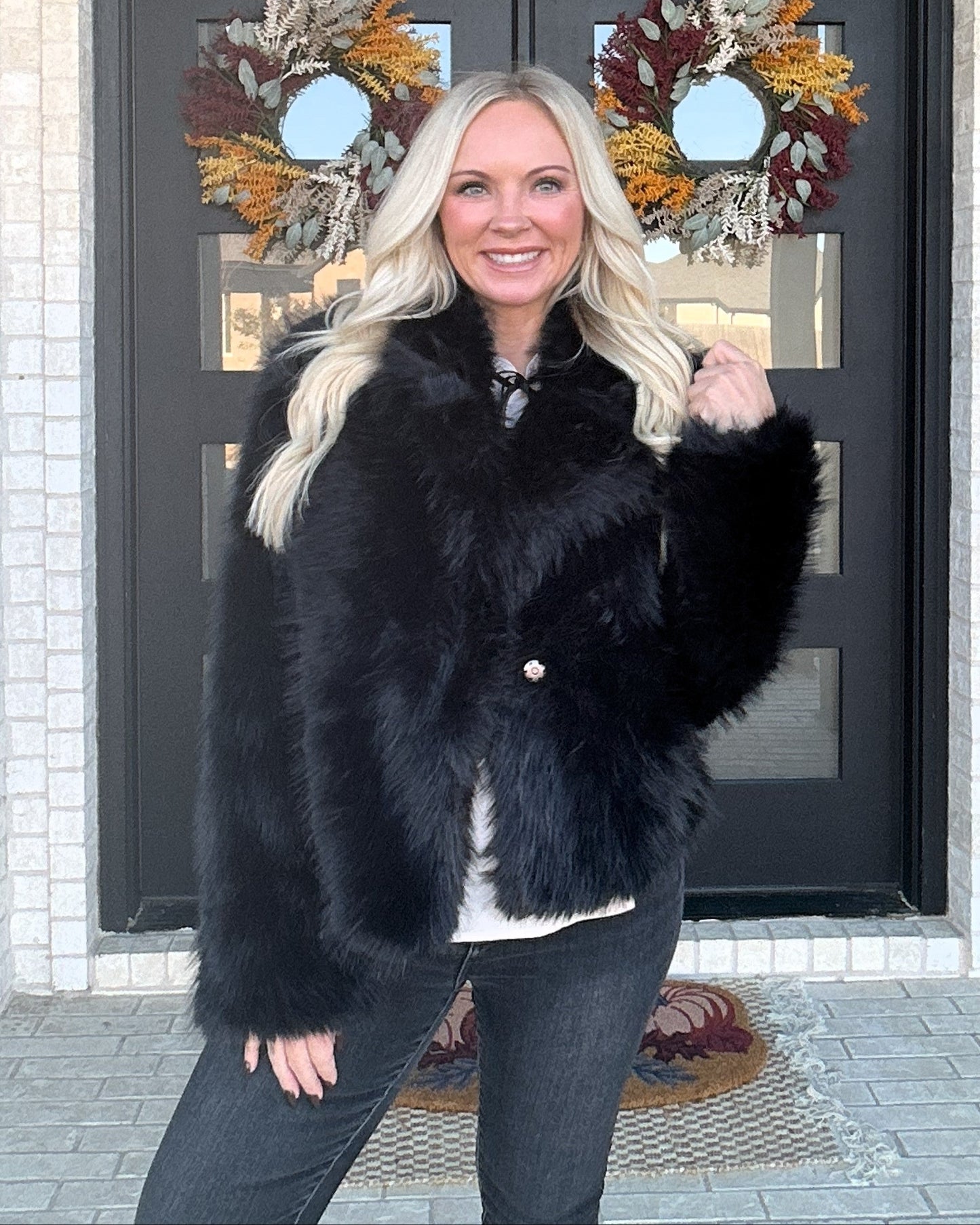 Luxe Loft Faux Fur Jacket - Black
