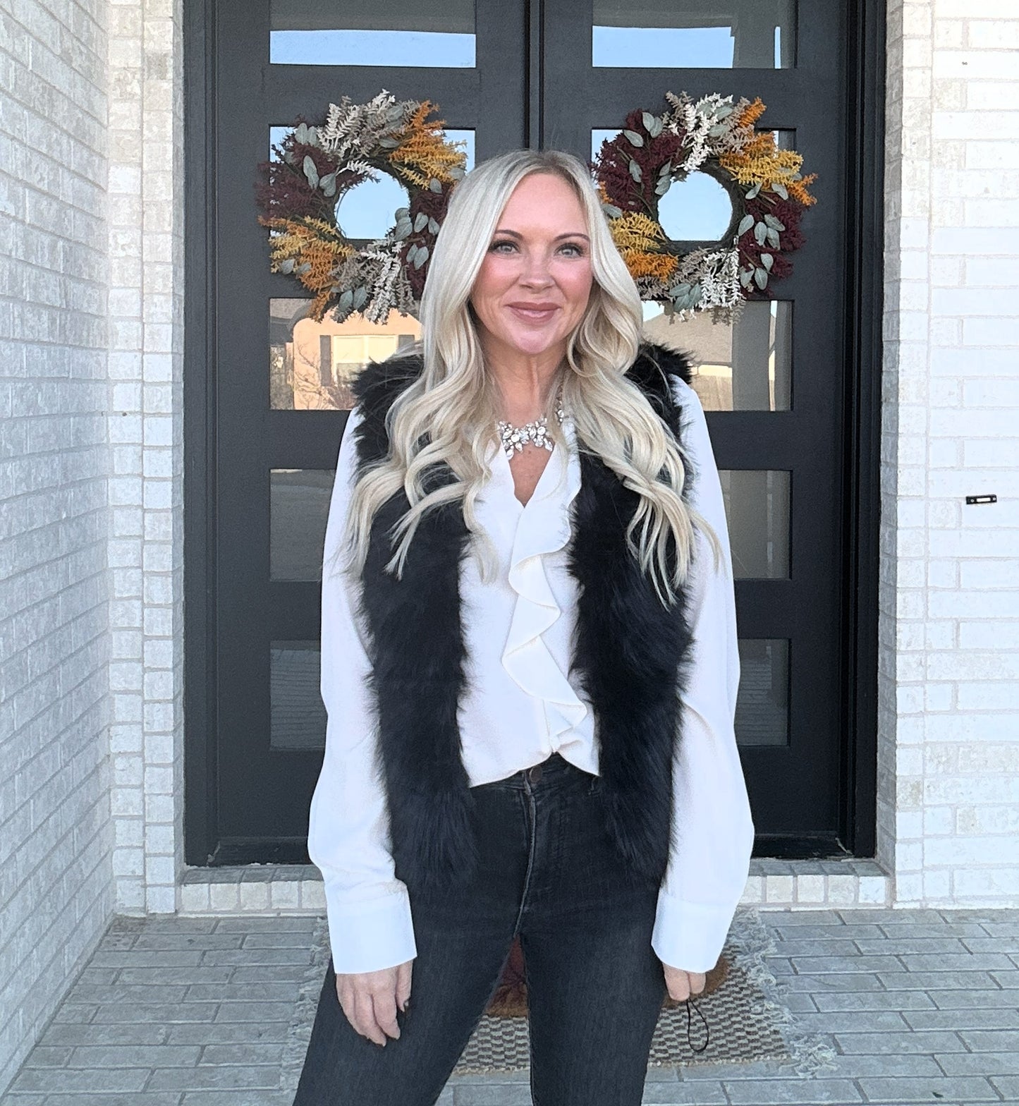 City Luxe Faux Fur Vest-Black