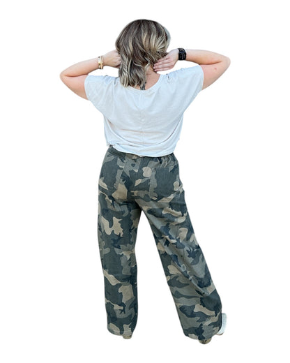 Pleated Drawstring Utility Trouser