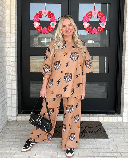 Wildcard Tiger Knit Set