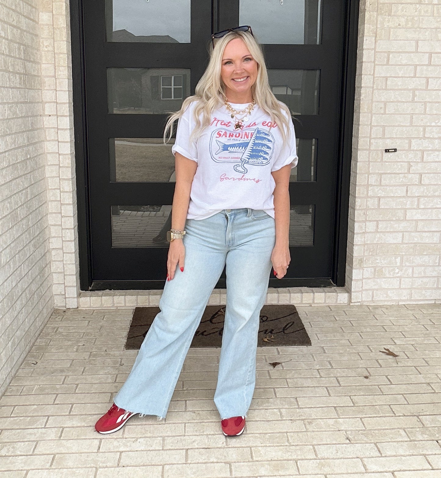 Hot Girls Eat Sardines Graphic Tee