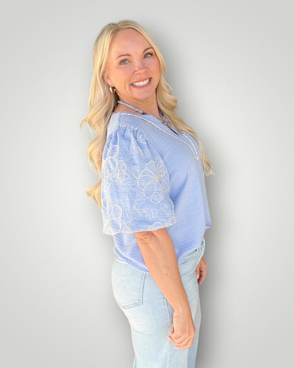 Contrast Bloom Top - Blue