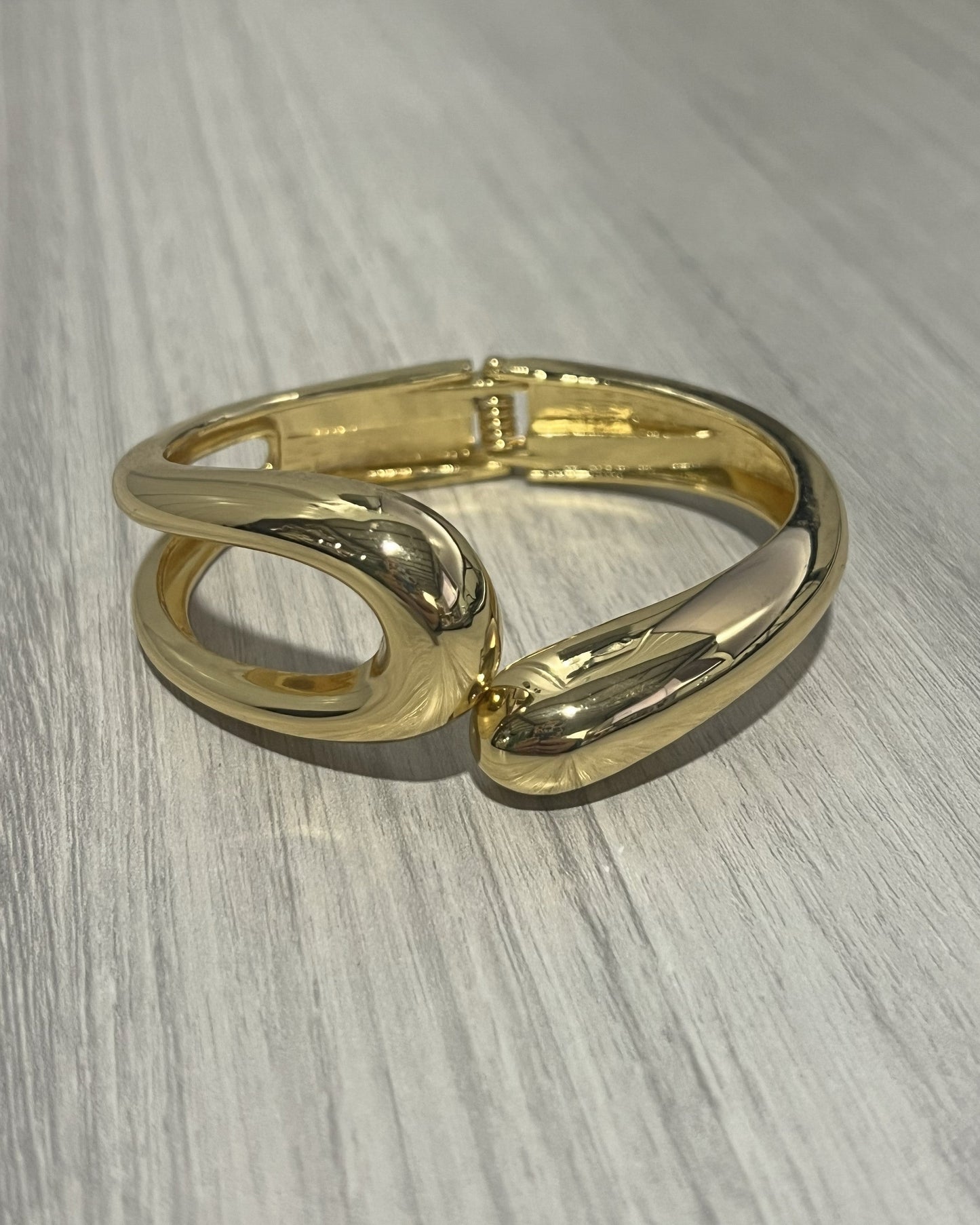 Golden Curve Cuff