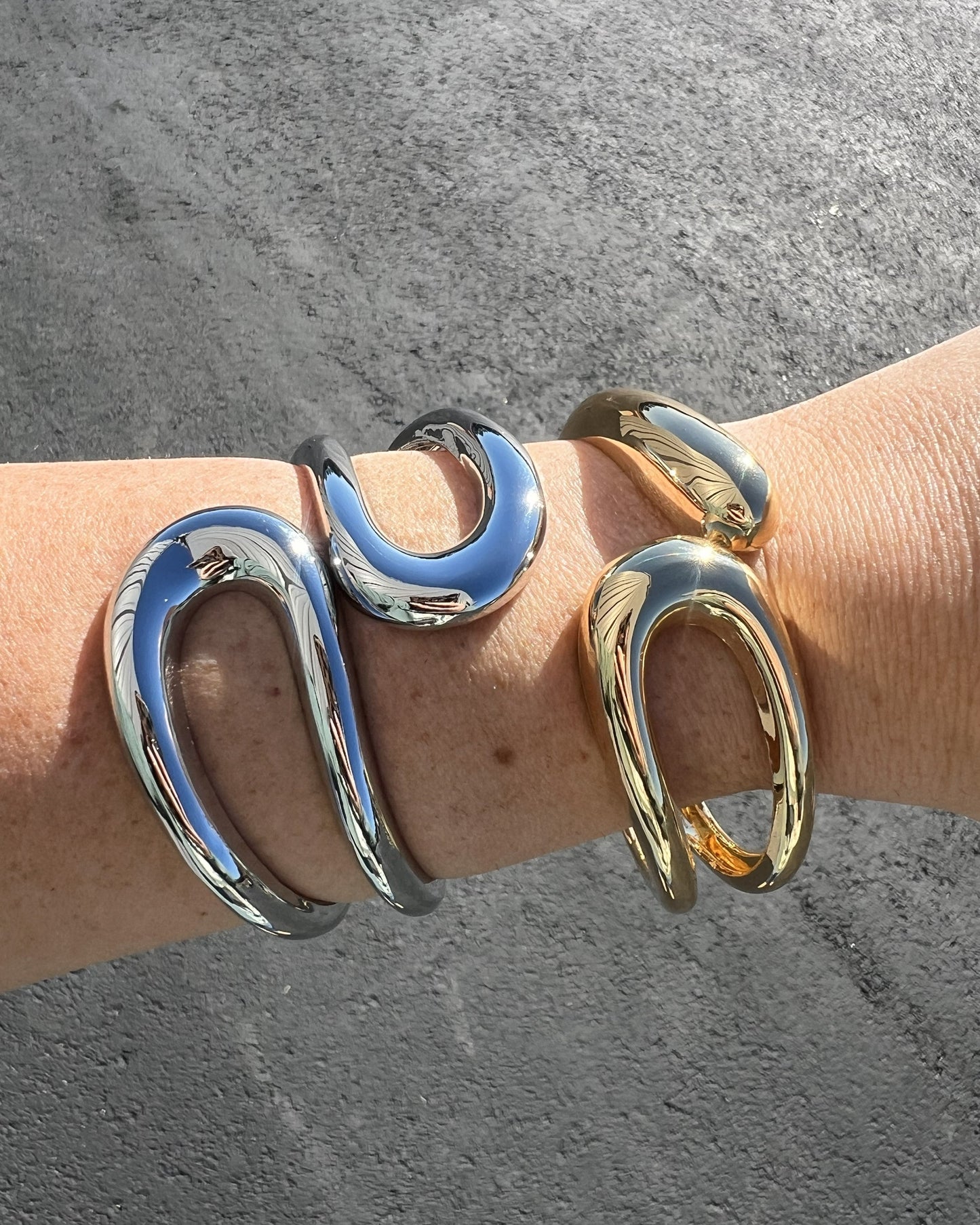 Golden Curve Cuff