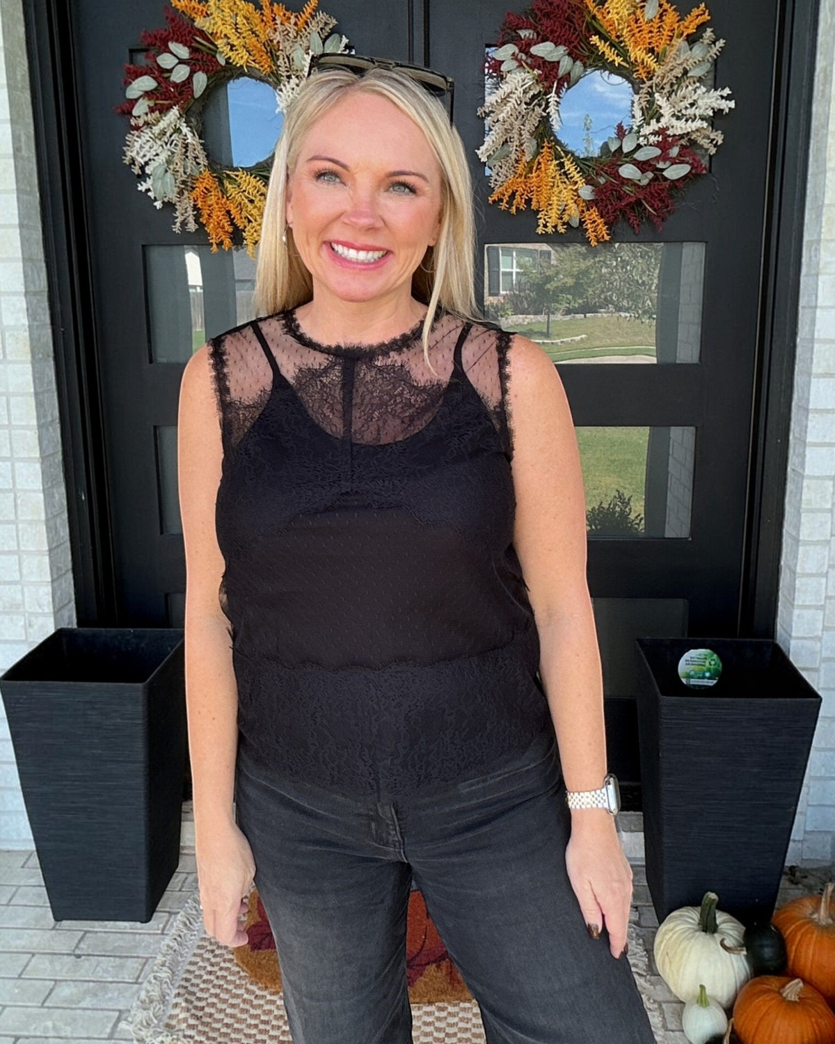 Vice Versa Lace Top