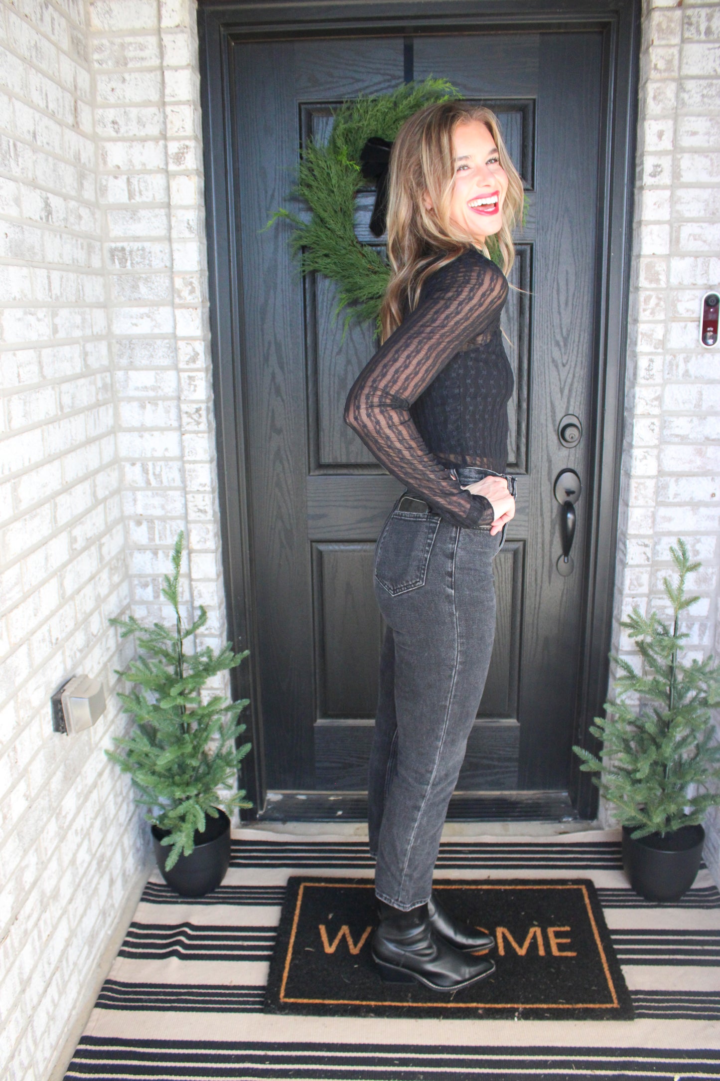 The Whisper Knit - Black