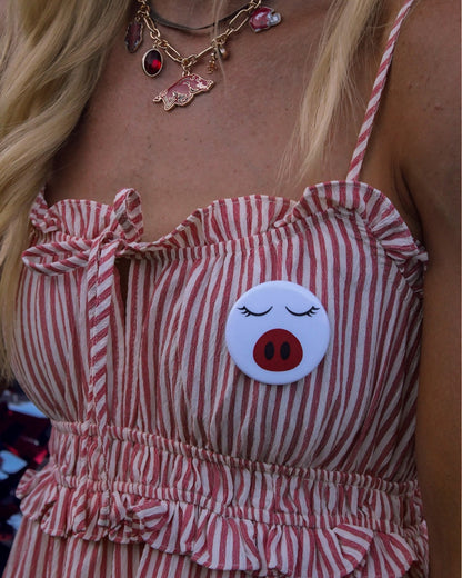 Pig Lashes Button Pin