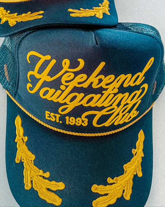 Weekend Tailgating Club Trucker