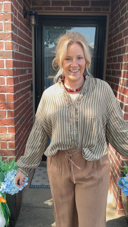 The Sienna Fray Top - Olive
