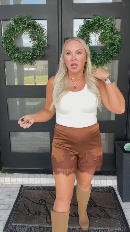 All About Lace Shorts - Brown