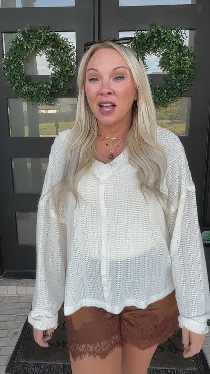 Loosely Speaking Knit Top – Cream